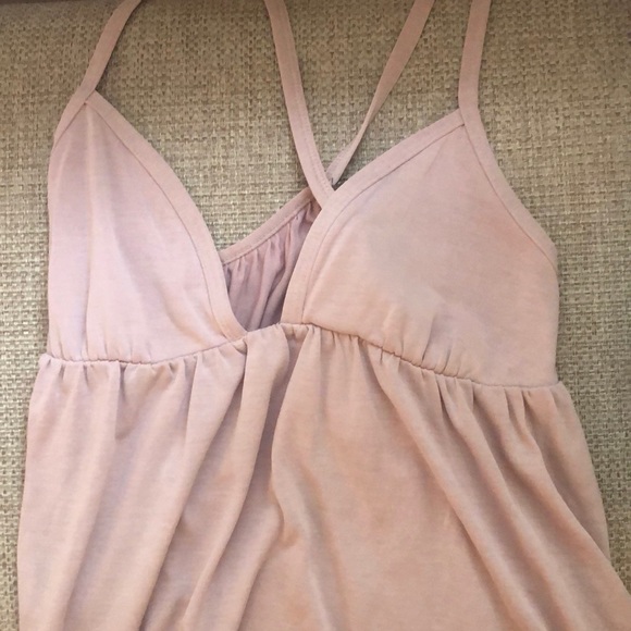 Light pink tank - Picture 1 of 3